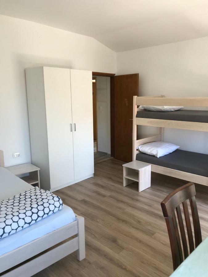 Novalja Inn 2 Εξωτερικό φωτογραφία